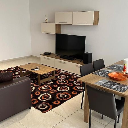 Your Elegant Home Away From Home Shared Apartment Only With Host Zebbug  Экстерьер фото
