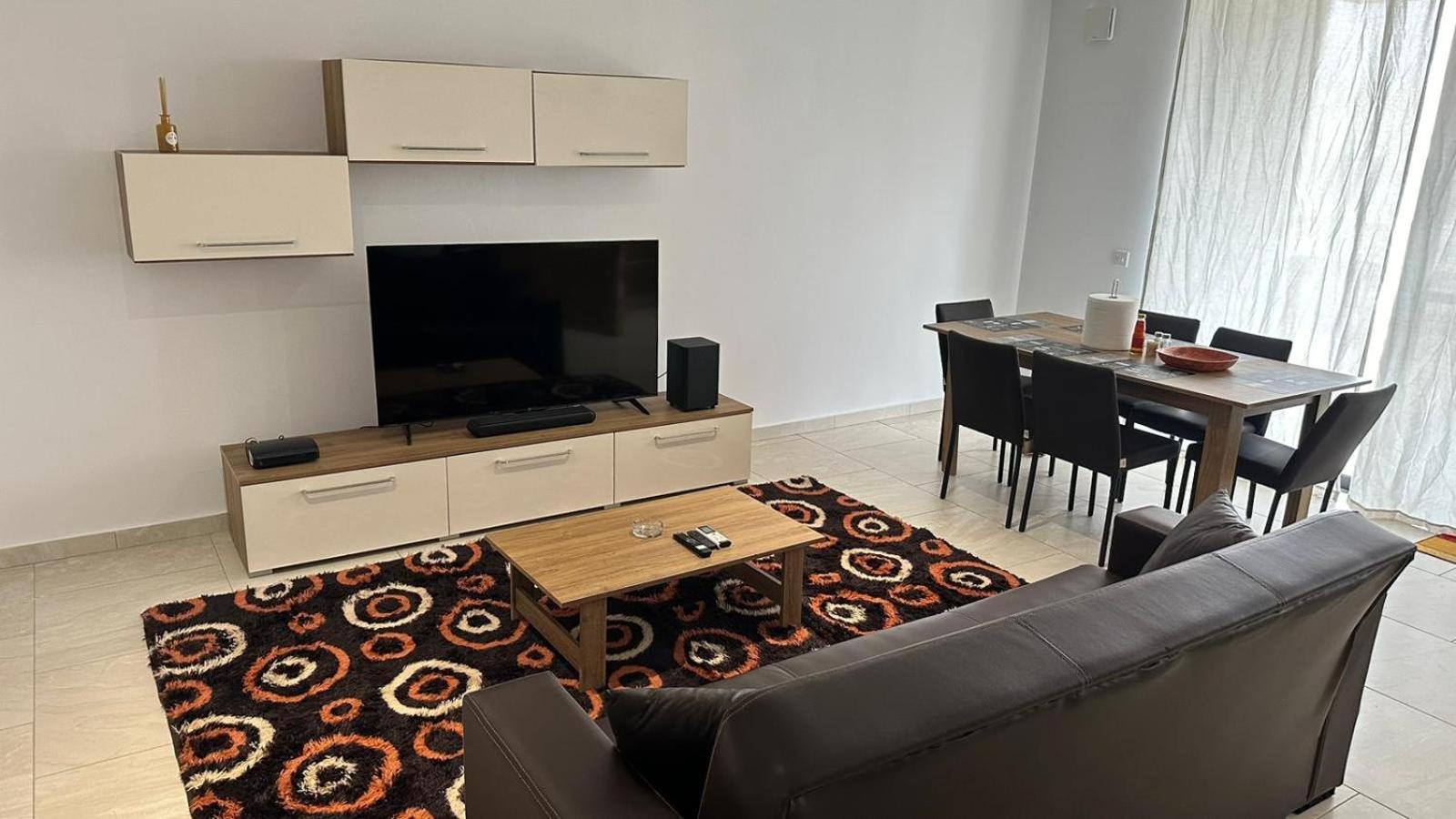 Your Elegant Home Away From Home Shared Apartment Only With Host Zebbug  Экстерьер фото
