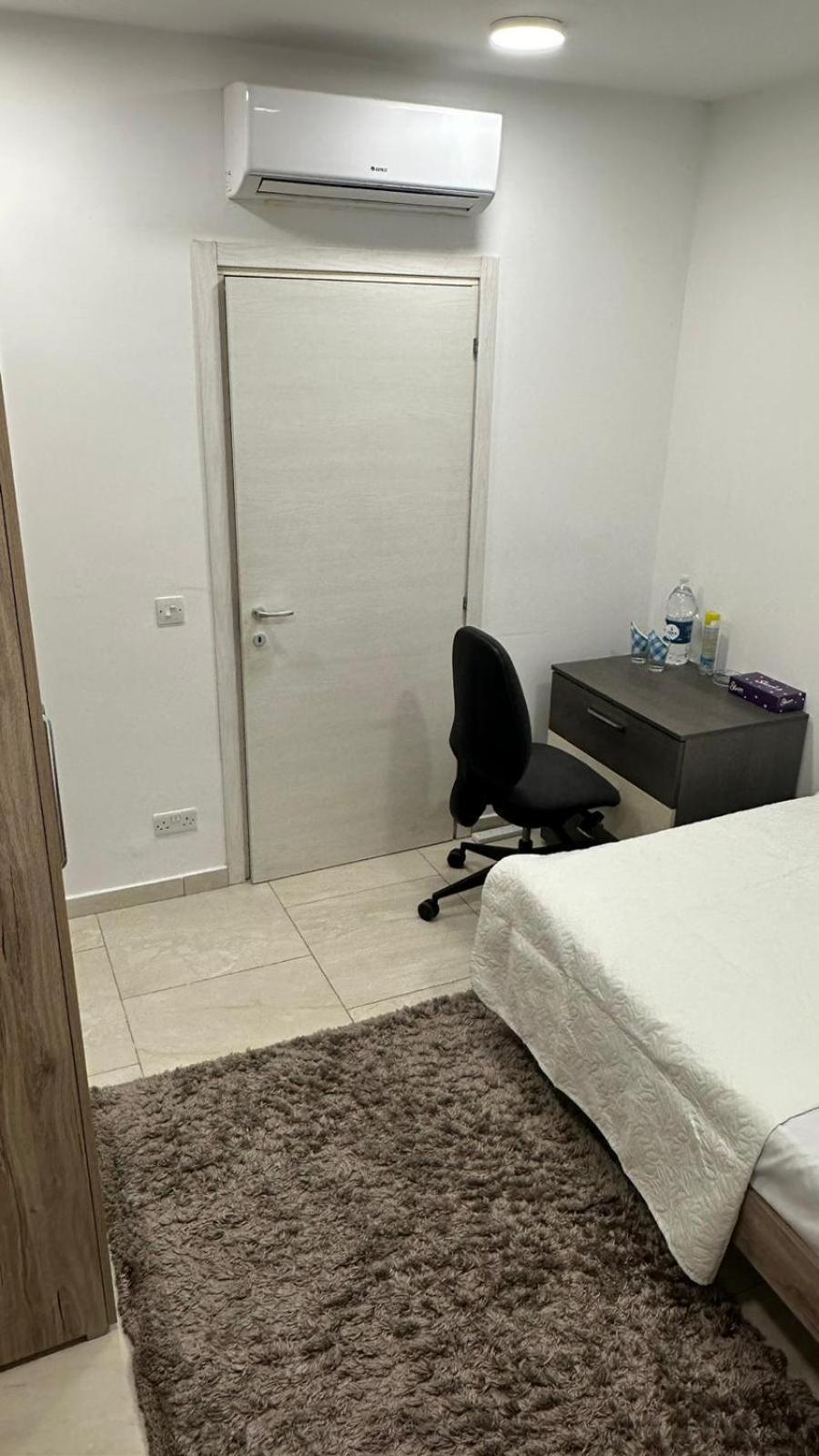 Your Elegant Home Away From Home Shared Apartment Only With Host Zebbug  Экстерьер фото